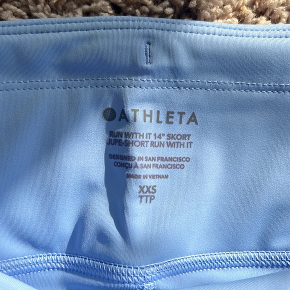 Run with it 14” skort by athleta. XXS. Swallowtail blue. NWT - Picture 4 of 4